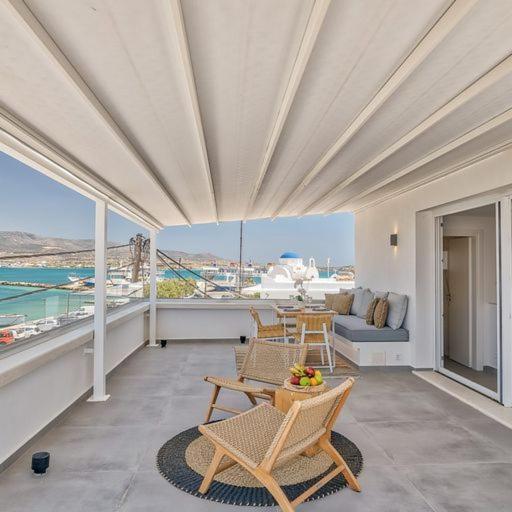 Nautica Suites - Grand Suite With Jacuzzi อันดิปารอส ภายนอก รูปภาพ